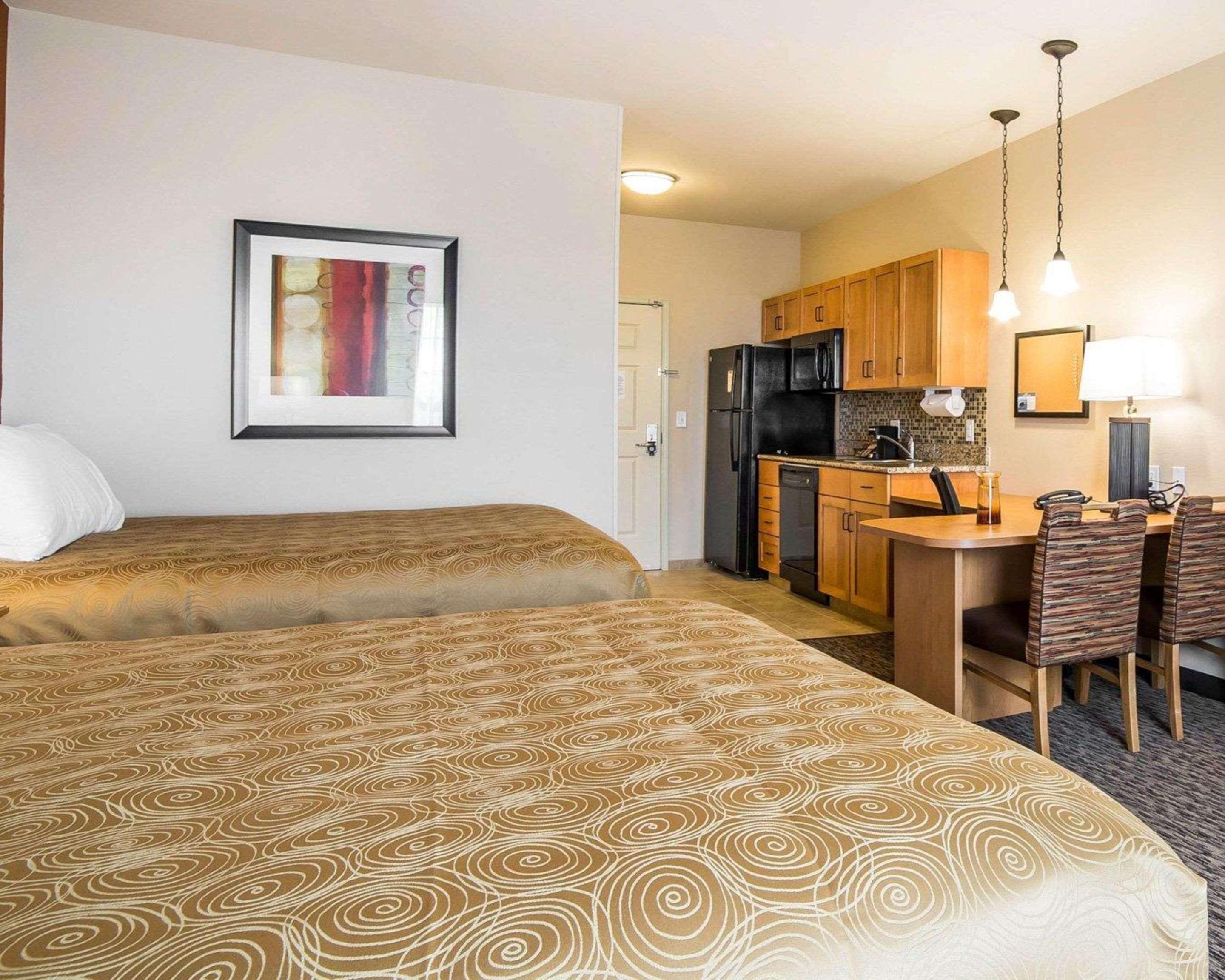 Mainstay Suites Sidney - Medical Center Εξωτερικό φωτογραφία