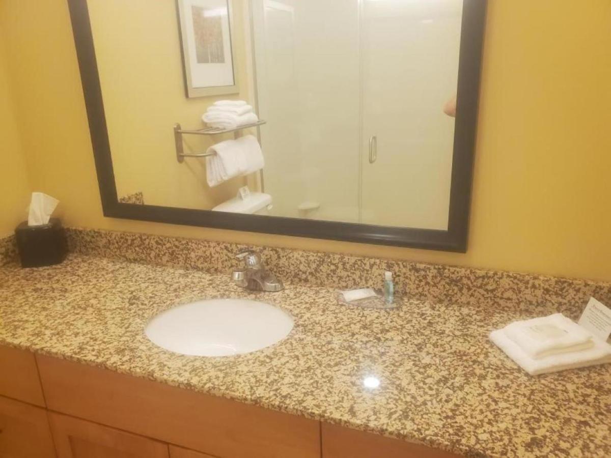 Mainstay Suites Sidney - Medical Center Εξωτερικό φωτογραφία