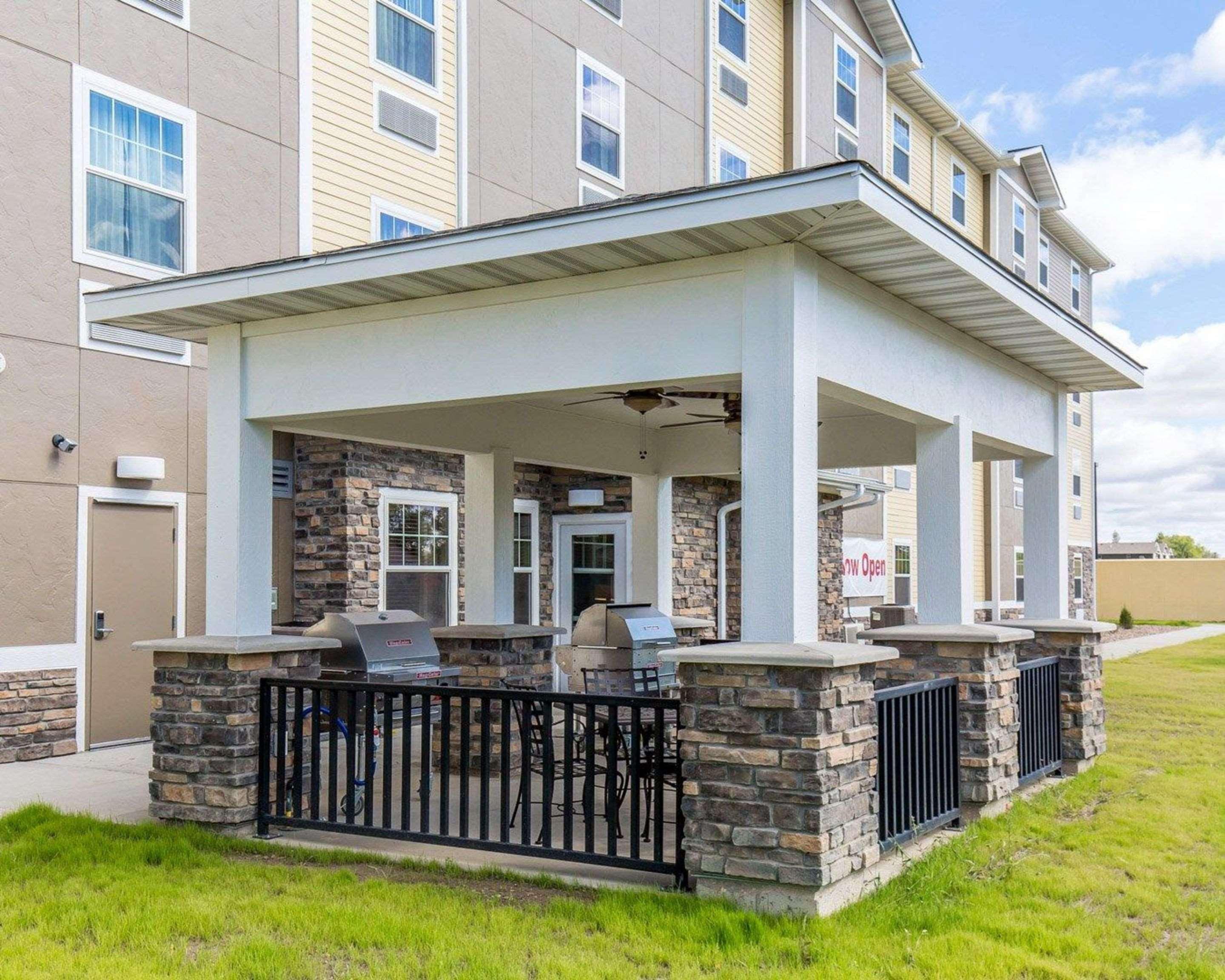 Mainstay Suites Sidney - Medical Center Εξωτερικό φωτογραφία